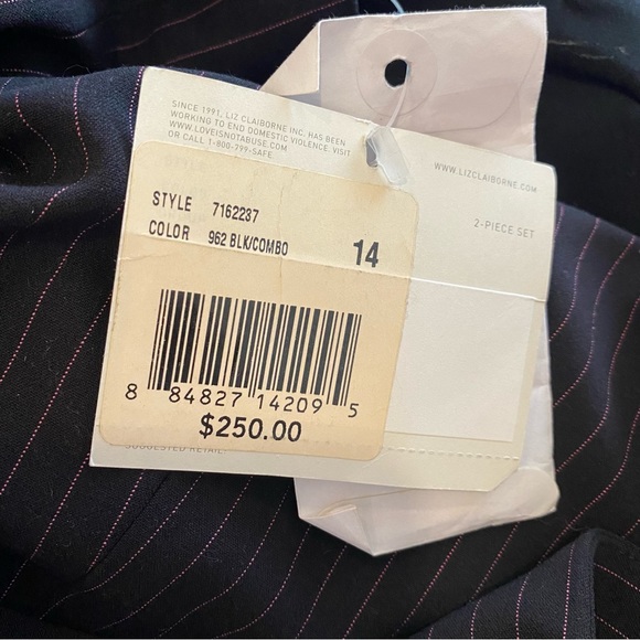 Liz Claiborne Suits Black Pink Pinstripe Blazer Suit Jacket - Picture 9 of 11